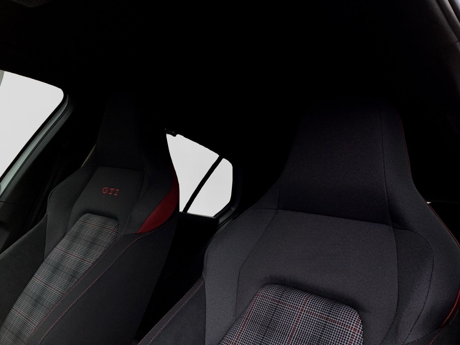 Volkswagen Golf GTI DSG LED+ REAR VIEW NAVI HuD LM19 foto 18