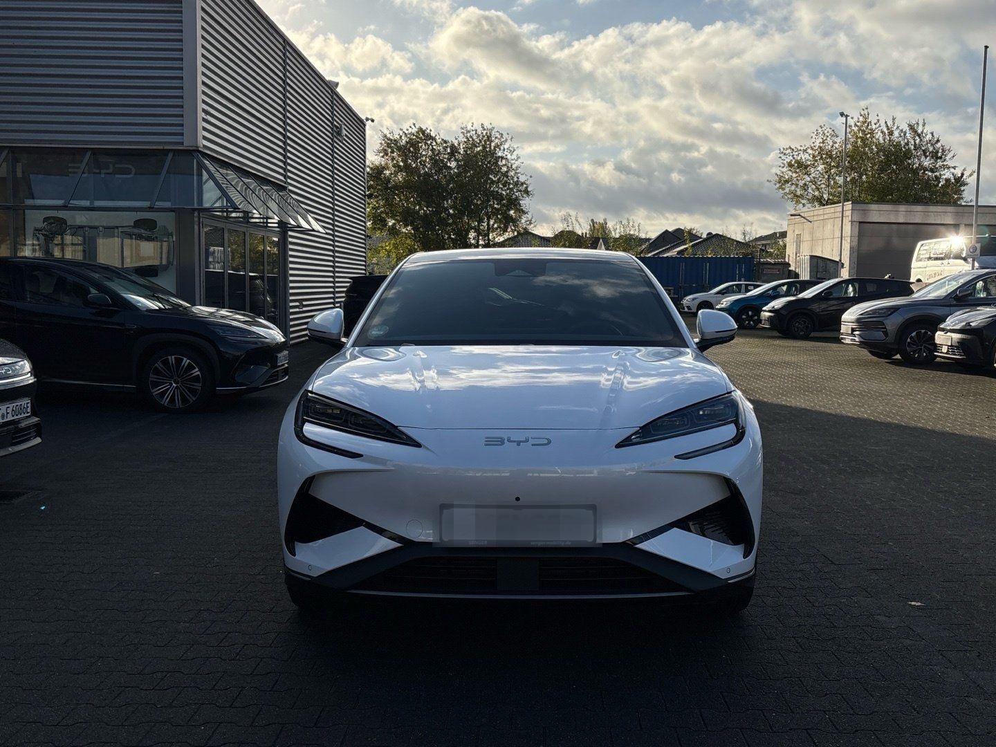 BYD Sealion 7 Design AWD Dynaudio Panorama Carplay foto 4