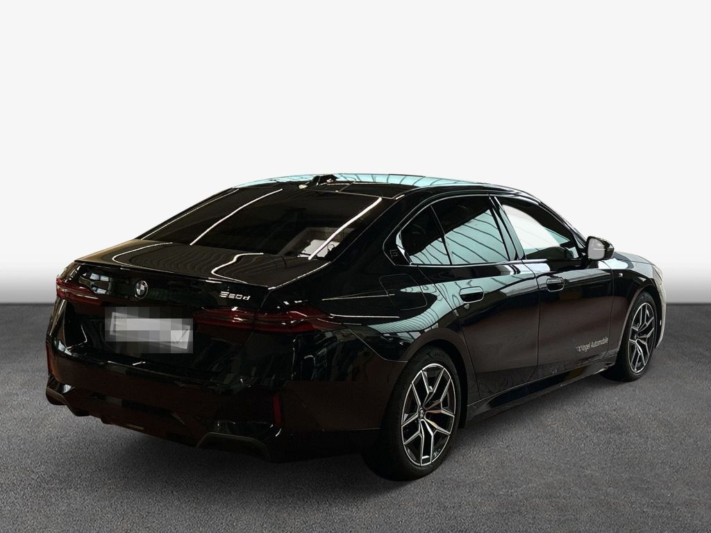 BMW 520d Aut. foto 2