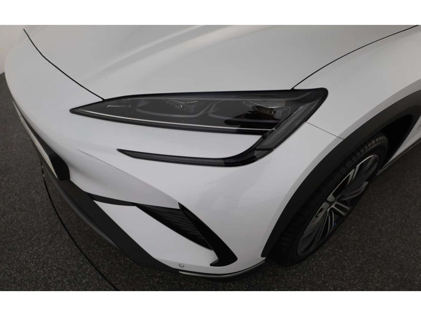 BYD SEALION 7 Elektro Design AWD LP: 57.899,- /Pano/ foto 7