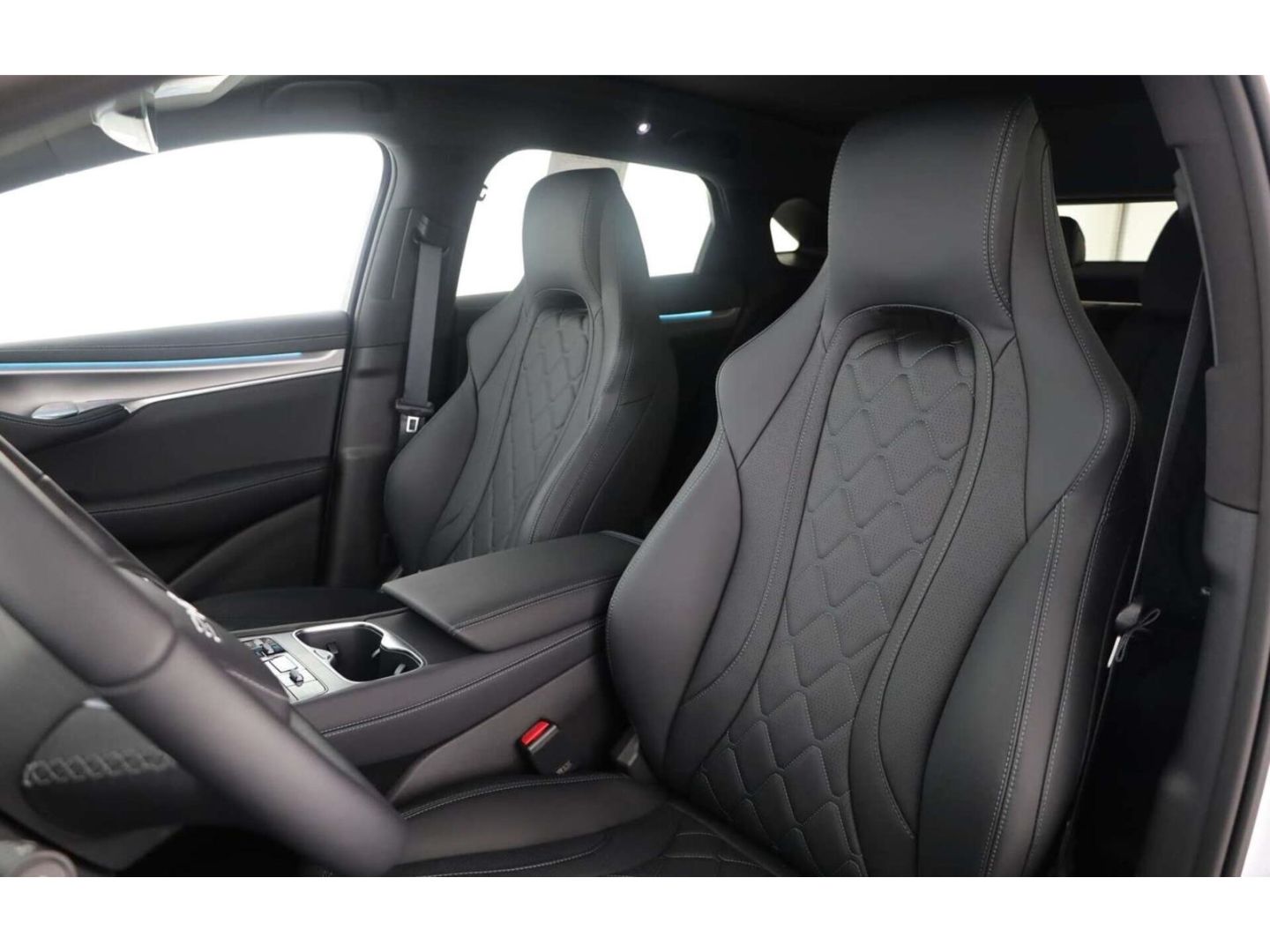 BYD SEALION 7 Elektro Design AWD LP: 57.899,- /Pano/ foto 11