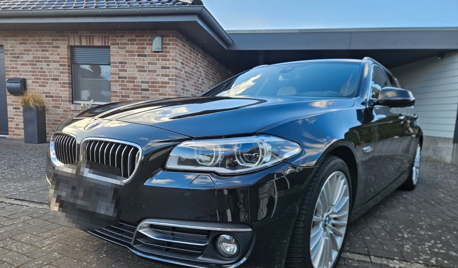BMW 530d xDrive Touring A Luxury Line Luxury Line foto 2