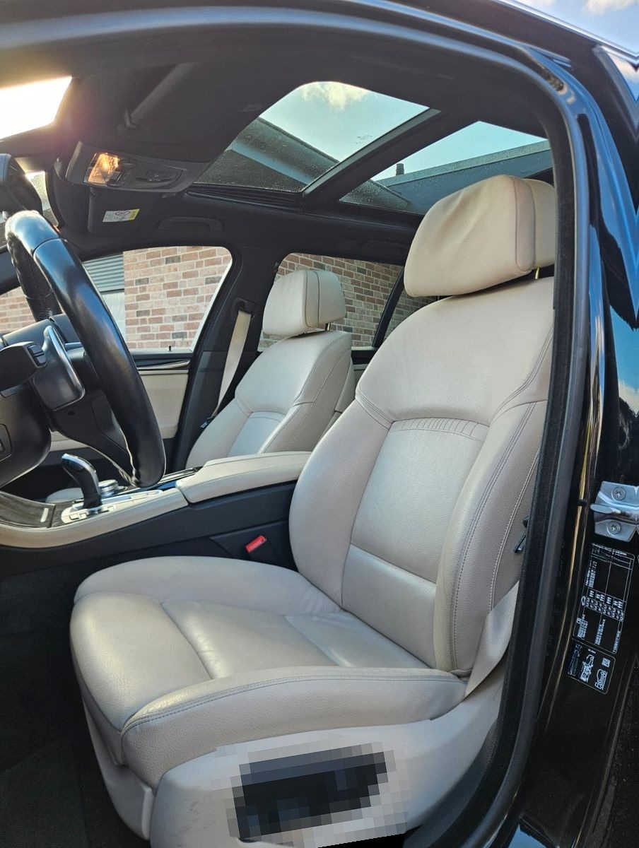 BMW 530d xDrive Touring A Luxury Line Luxury Line foto 6