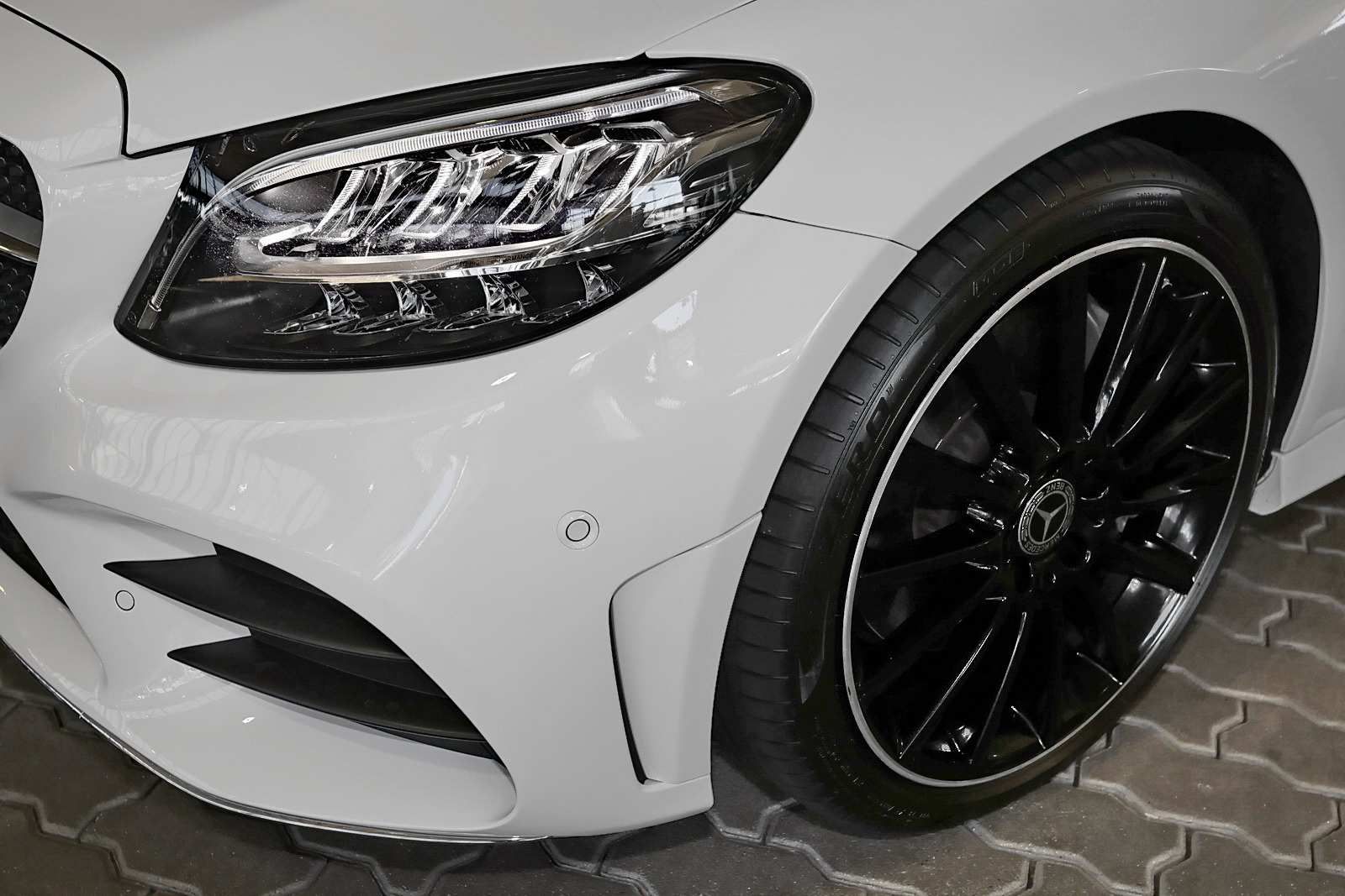 Mercedes-Benz C 300 4M Cabriolet AMG TOTWINKEL+MEMORY+LED+19" foto 3