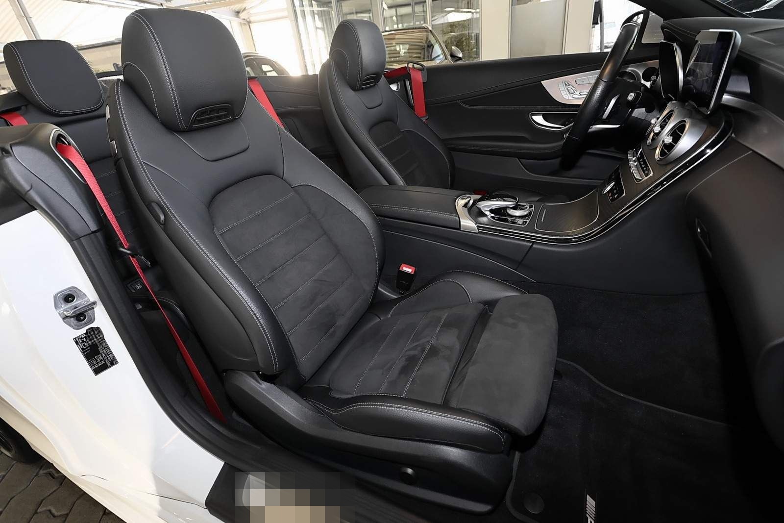 Mercedes-Benz C 300 4M Cabriolet AMG TOTWINKEL+MEMORY+LED+19" foto 4