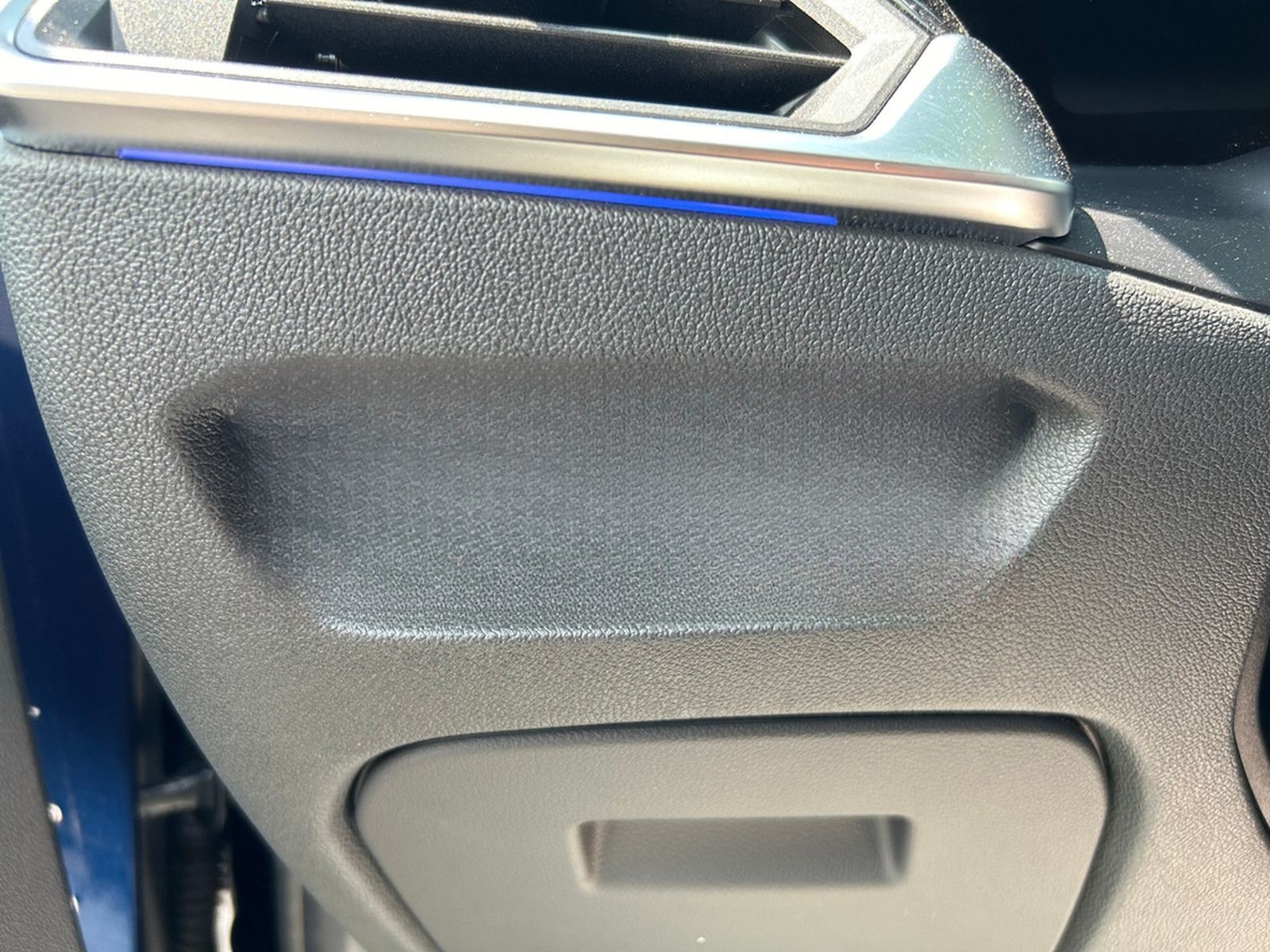 BMW 320d SportLine Autom. LED AHK Navi HUD Pano 17" foto 22