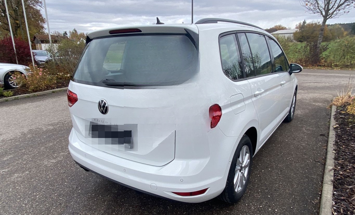 Volkswagen Touran 2.0 TDI DSG Comfortline NAVI+LED+PARKASSI foto 5
