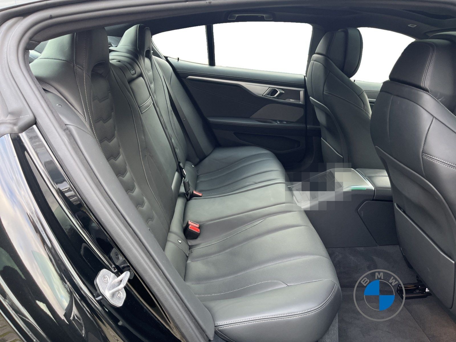 BMW 840i xDrive Gran Coupé M Sport 19" Pano Wärmekom foto 18