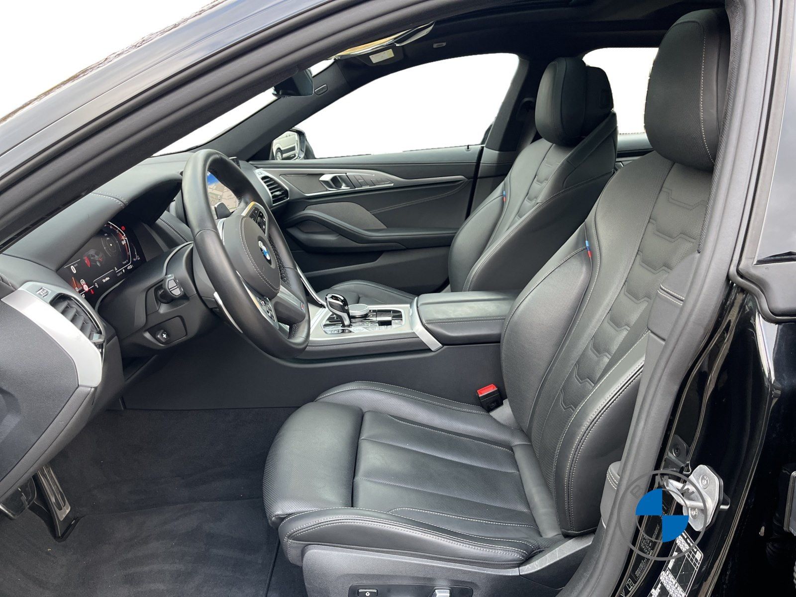 BMW 840i xDrive Gran Coupé M Sport 19" Pano Wärmekom foto 19