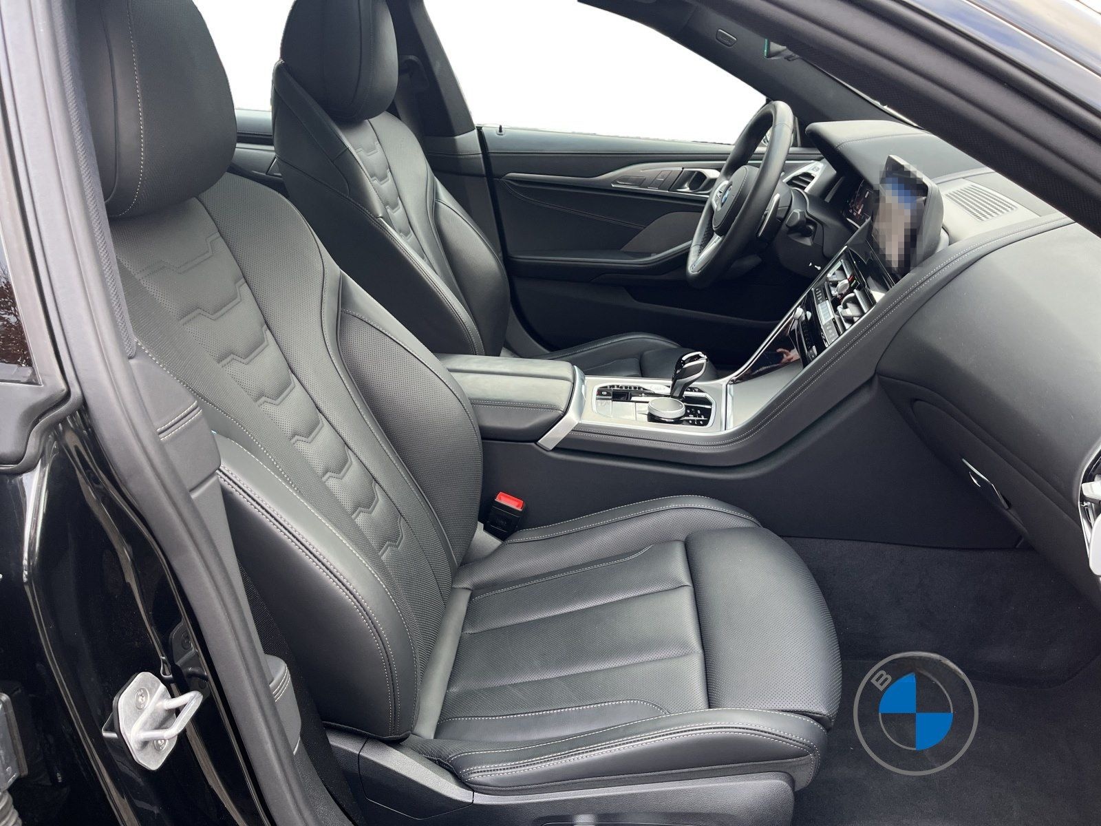 BMW 840i xDrive Gran Coupé M Sport 19" Pano Wärmekom foto 10