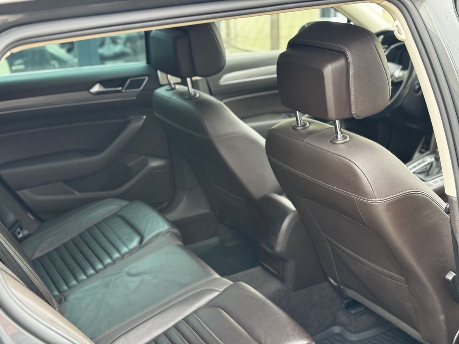 Volkswagen Passat Variant Alltrack BMT/4Motion/ACC/LED/SHZ/ foto 12