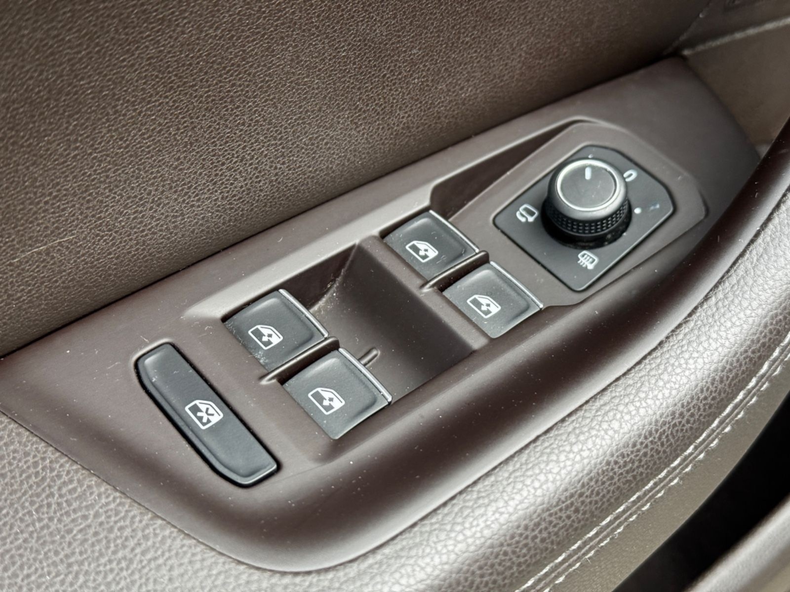 Volkswagen Passat Variant Alltrack BMT/4Motion/ACC/LED/SHZ/ foto 25