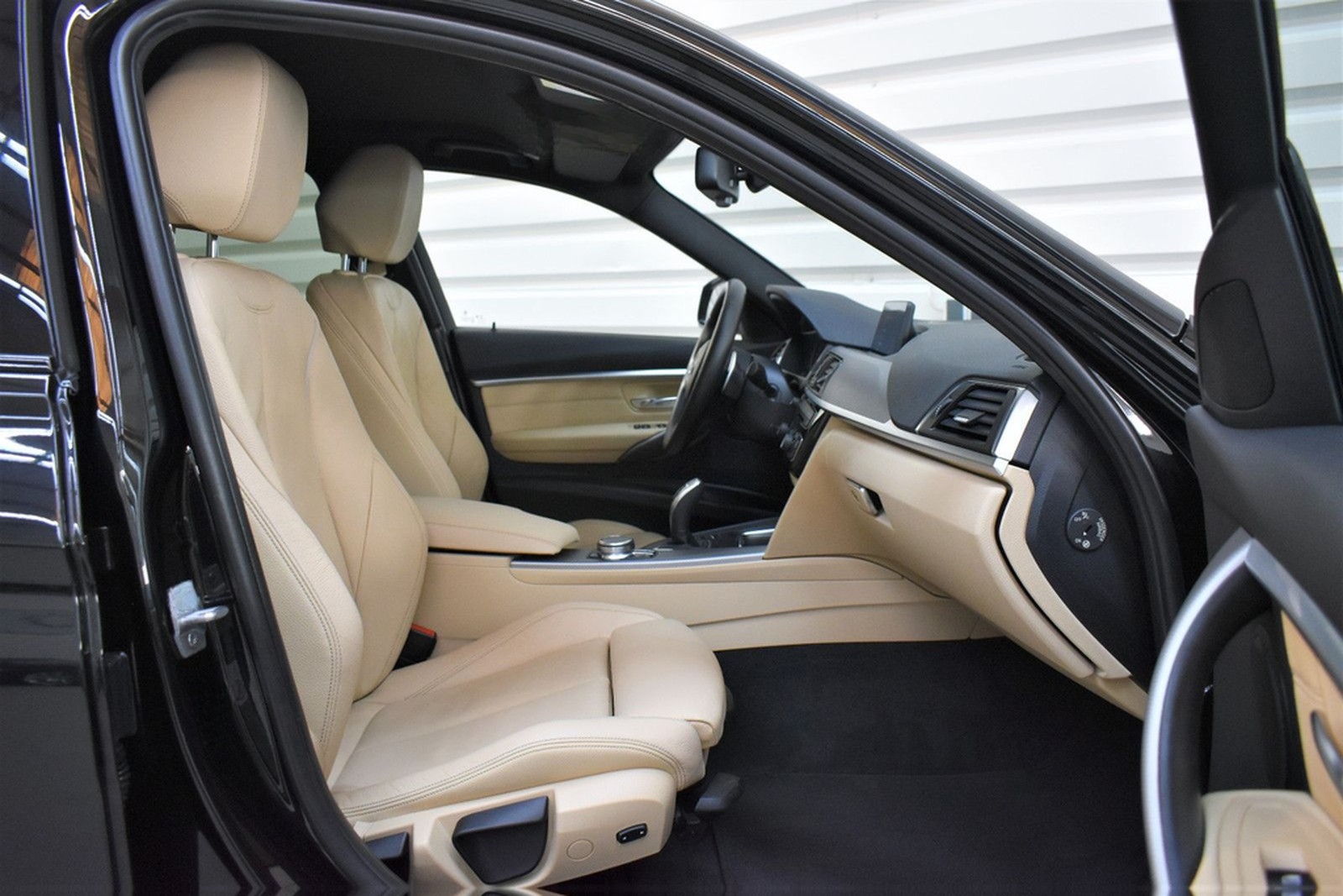 BMW 330i M Sport Shadow-Line+Navi+LED+49.990KM foto 11