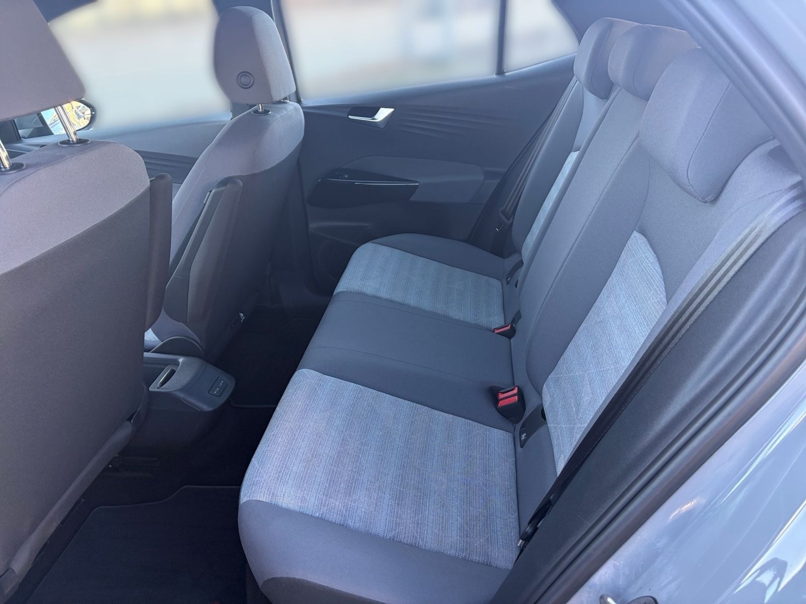 Volkswagen ID.3 PRO PERF. 62 kWh LIFE +LED +ACC +CARPLAY +N foto 14