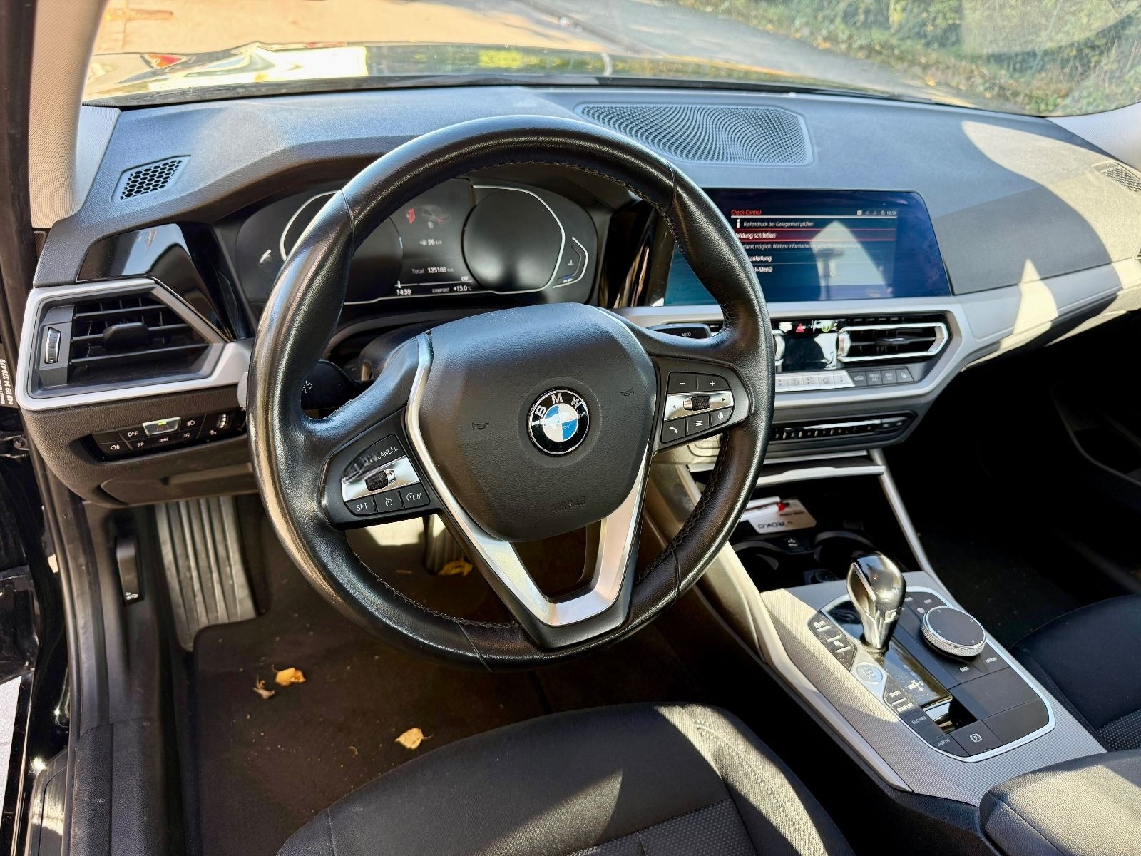 BMW 318 3 Limousine 318 d Advantage HYBRID foto 10