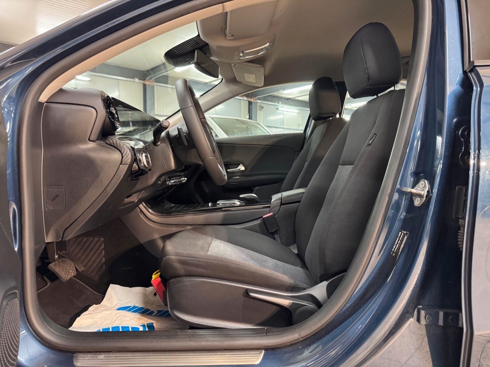 Mercedes-Benz A 180 d Lim. LED*VIR*KAME*DAB*SPUR*MBUX*1.HAND foto 9