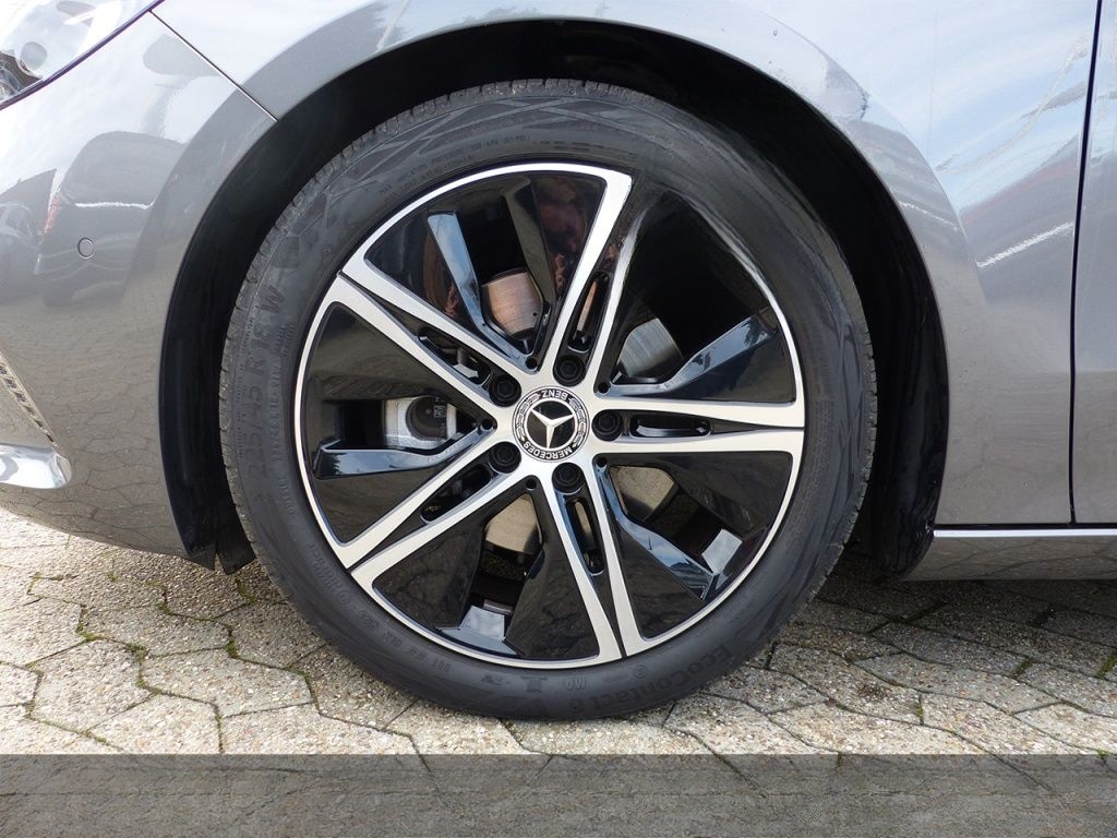 Mercedes-Benz B 180 PROGRESSIVE+NIGHT+AHK+TOTWINKEL+RF.-KAMERA foto 16