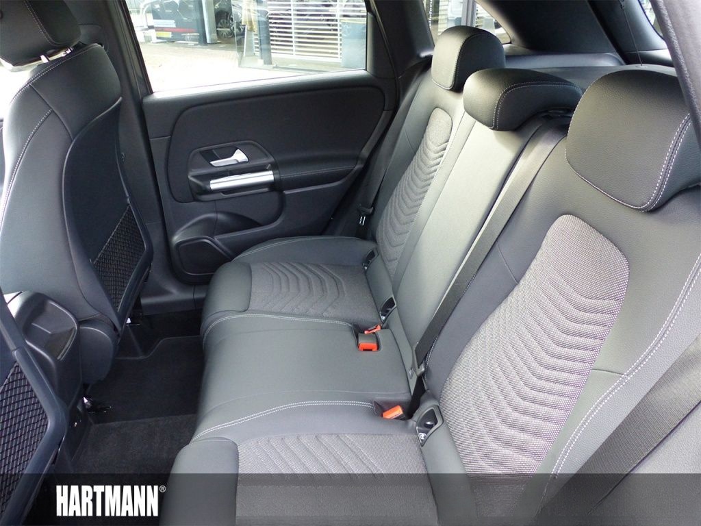 Mercedes-Benz B 180 PROGRESSIVE+NIGHT+AHK+TOTWINKEL+RF.-KAMERA foto 5