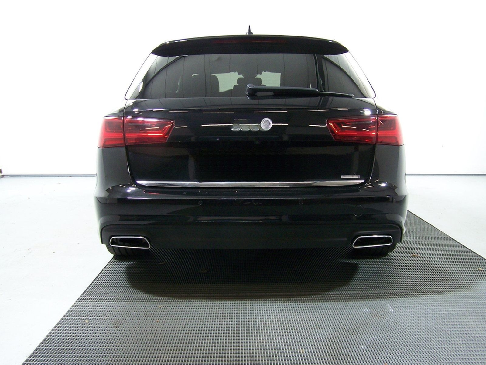 Audi A6 Avant 3.0 TDI quattro BOSE+HEAD+KAM+NAV+AMB foto 15