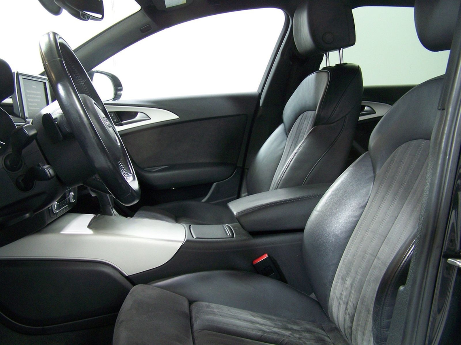 Audi A6 Avant 3.0 TDI quattro BOSE+HEAD+KAM+NAV+AMB foto 6