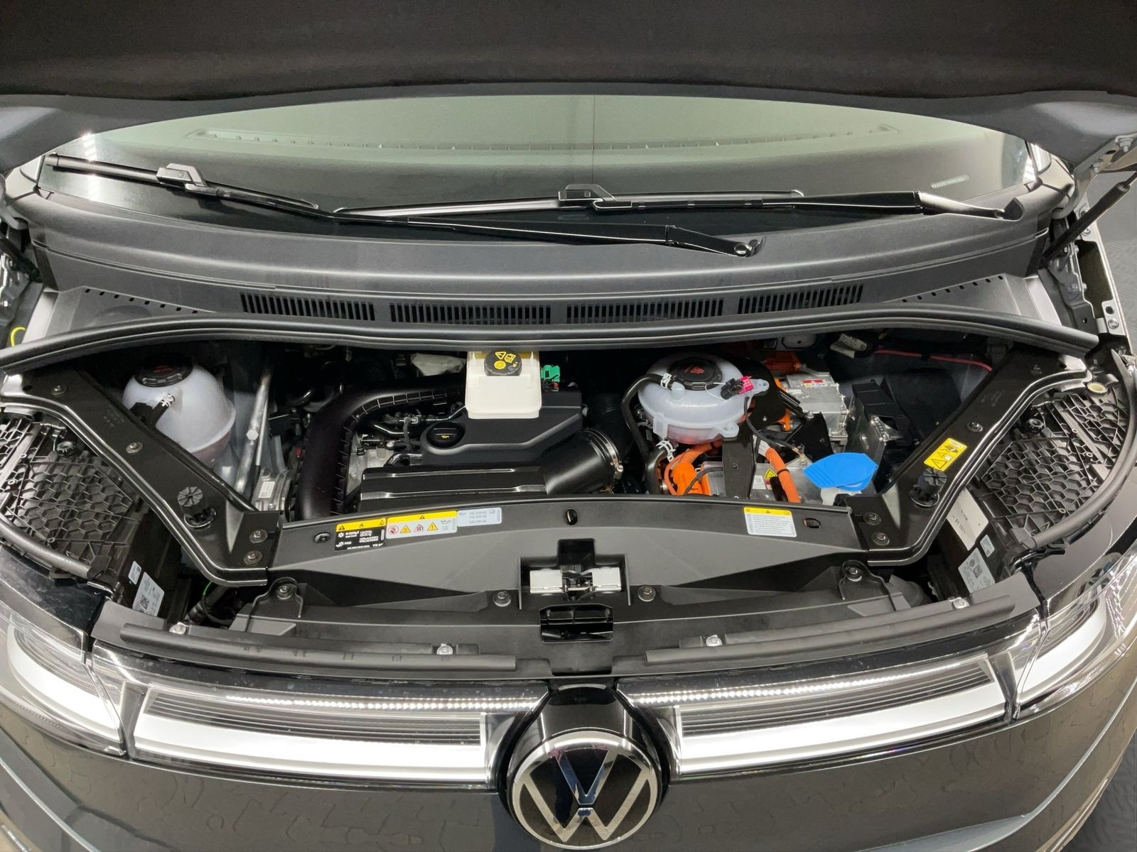 Volkswagen T7 Multivan Style (AHK.Sitzheizung.Navi) KR 4M 1 foto 15