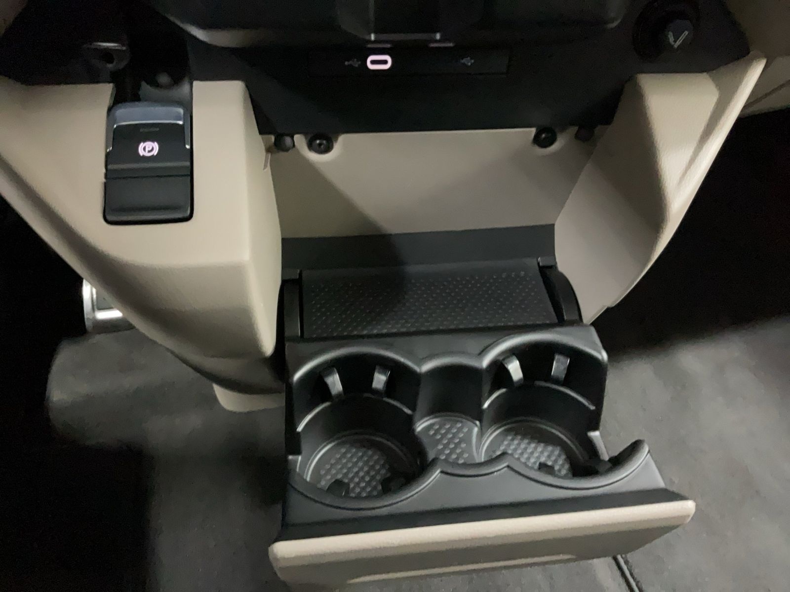 Volkswagen T7 Multivan Style (AHK.Sitzheizung.Navi) KR 4M 1 foto 18