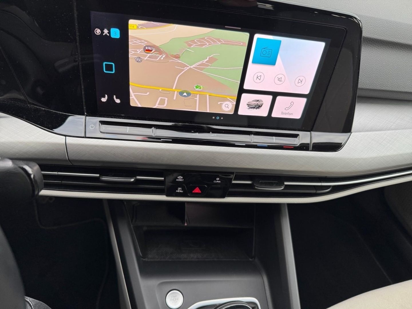Volkswagen Golf Variant VIII Life 1.5 TSI LED Navi AHK ACC  foto 19