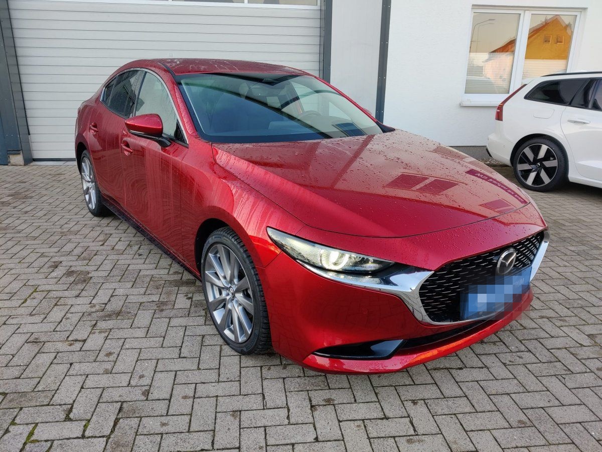 Mazda 3 140PS Exclusive-Line Limousine Bose, Matrix, foto 3