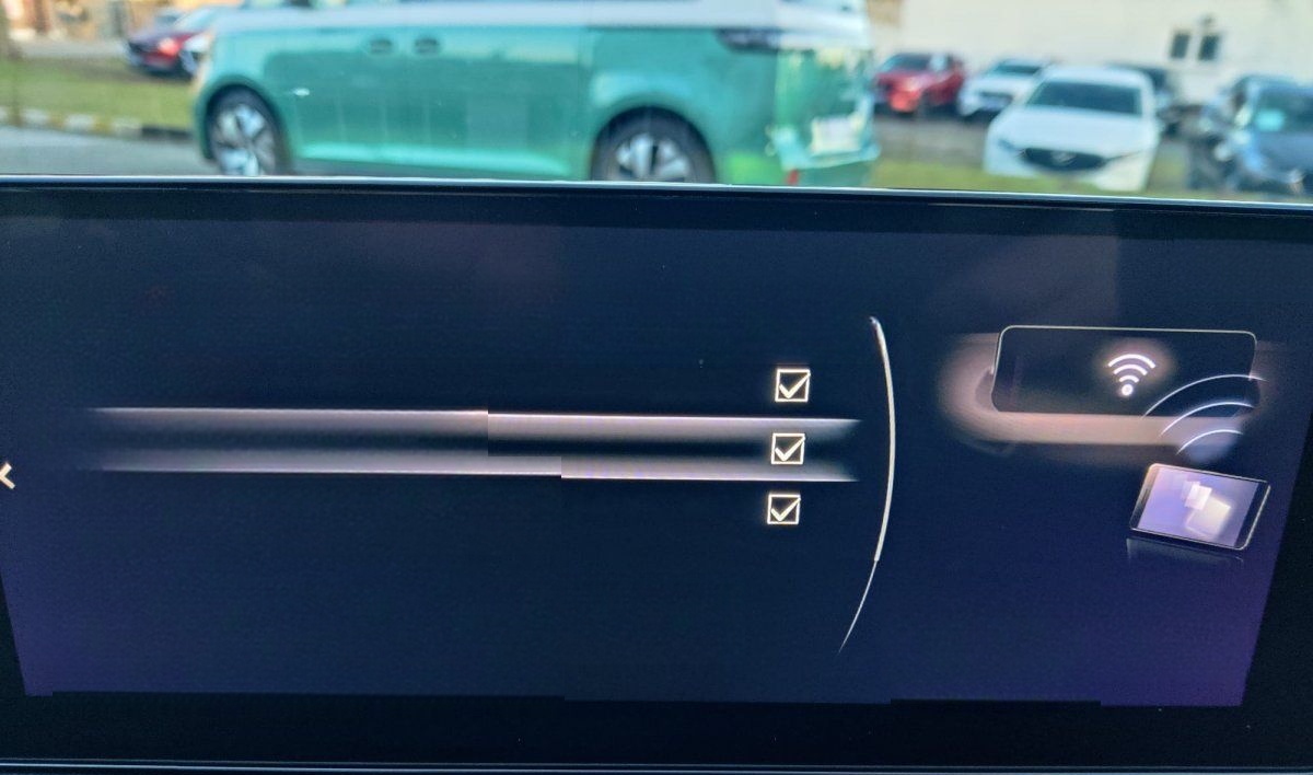 Mazda 3 140PS Exclusive-Line Limousine Bose, Matrix, foto 24