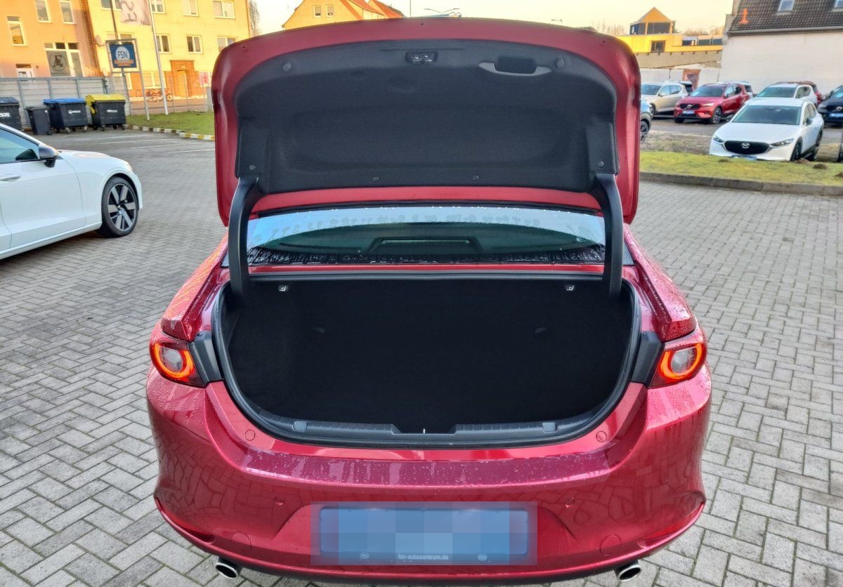 Mazda 3 140PS Exclusive-Line Limousine Bose, Matrix, foto 7