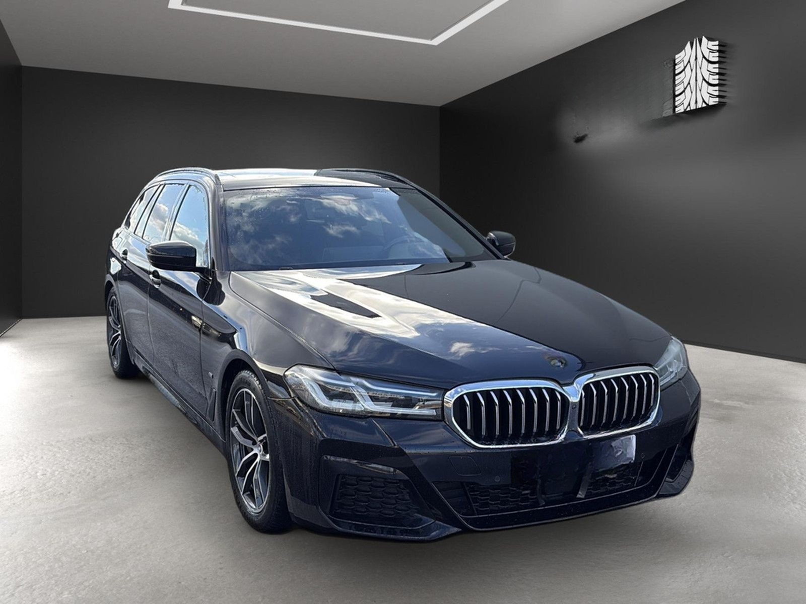 BMW 530 d M Sport Laser*Pano*HUD*HiFi*Drive+*360*4xS foto 2