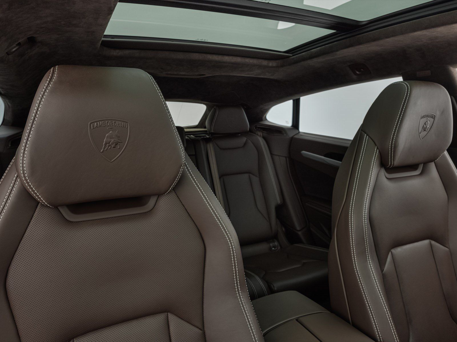 Lamborghini Urus foto 15