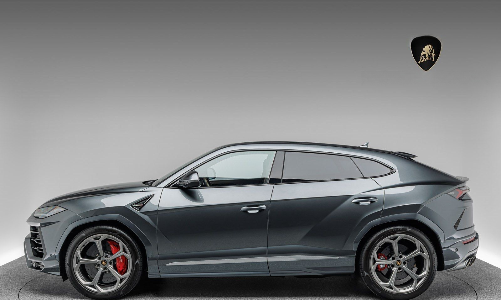 Lamborghini Urus foto 3