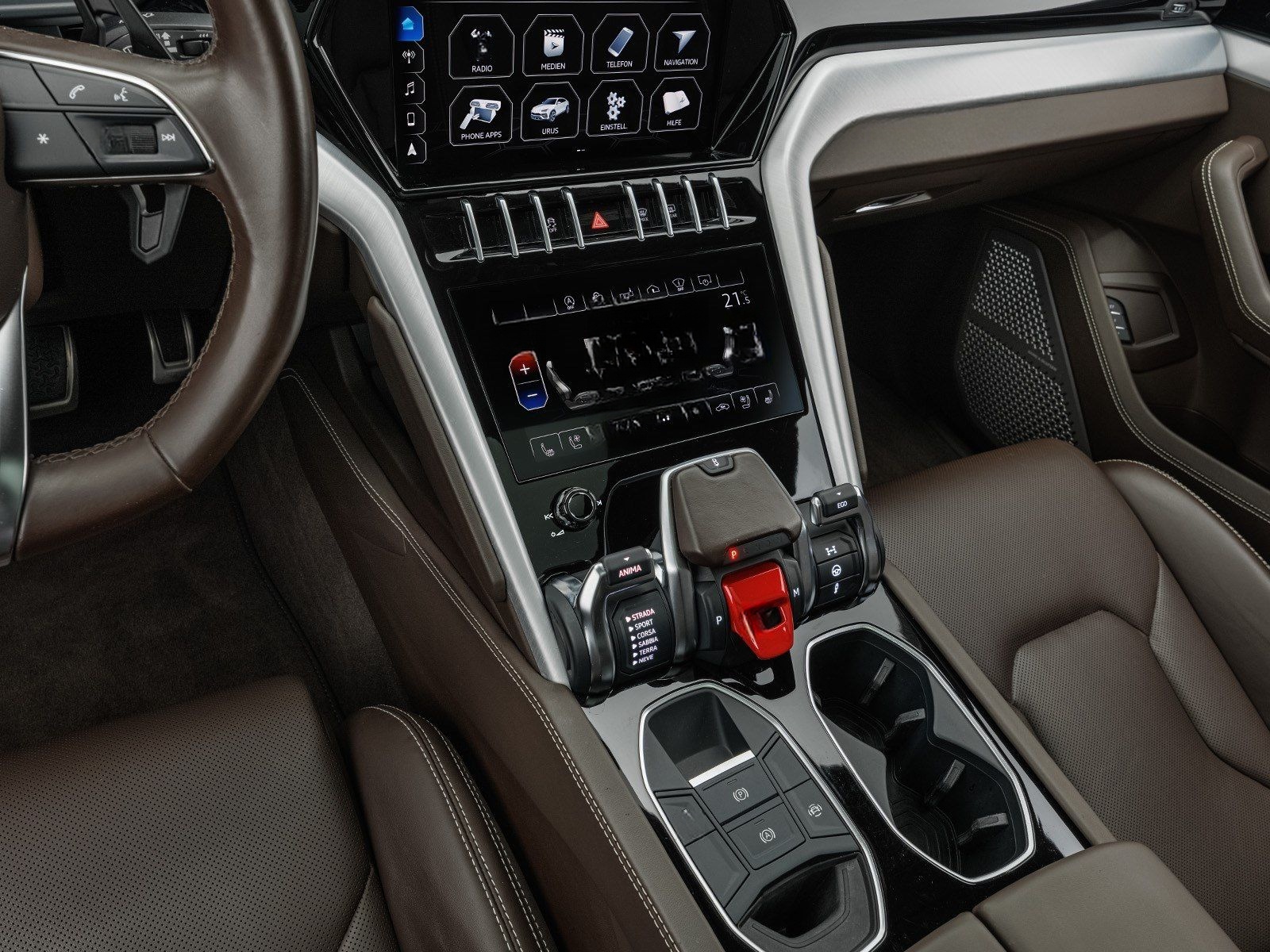 Lamborghini Urus foto 9