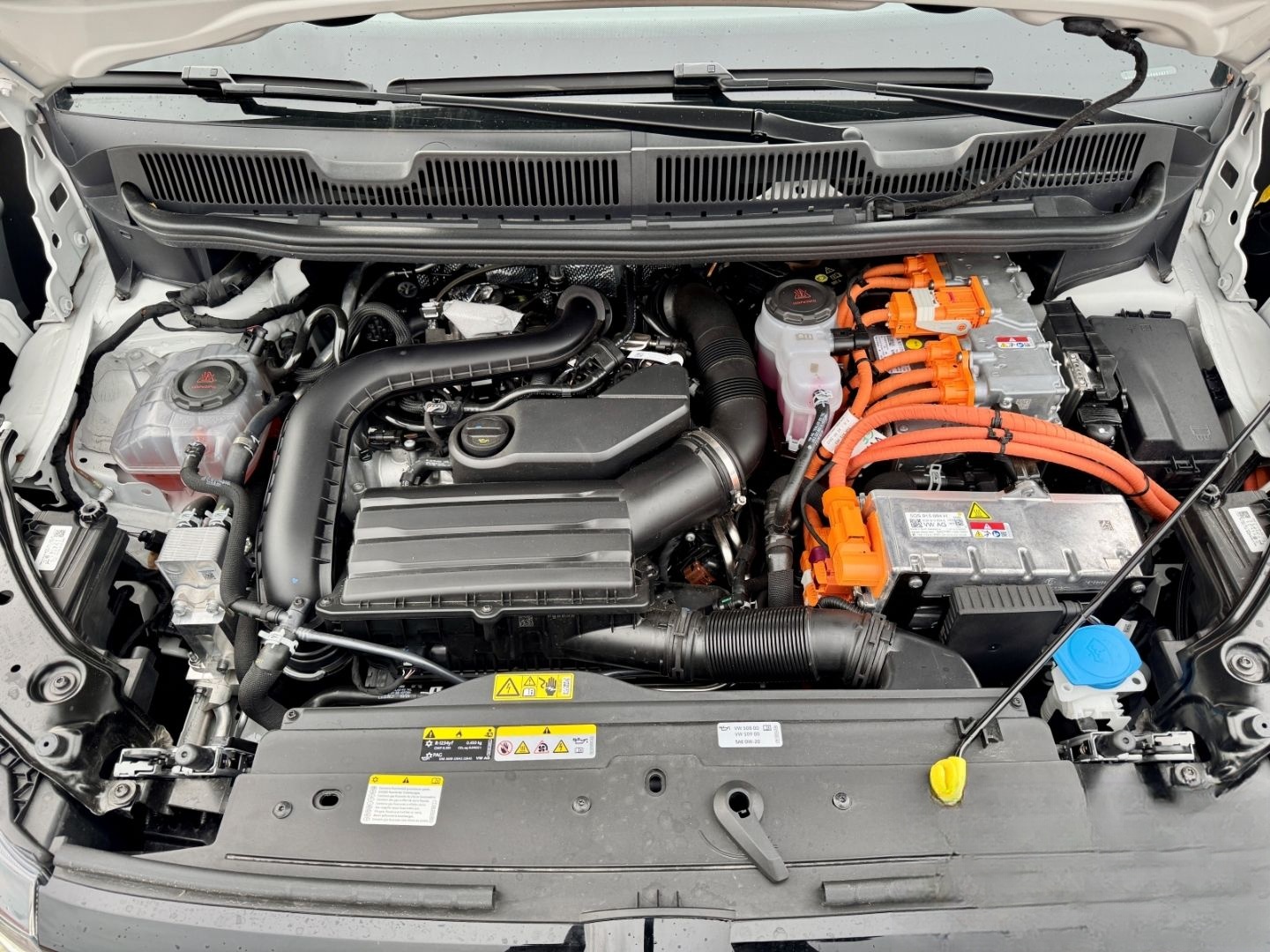 Volkswagen Caddy 1,5 TSI eHybrid DSG AHK Navi Rückfahrk. foto 13