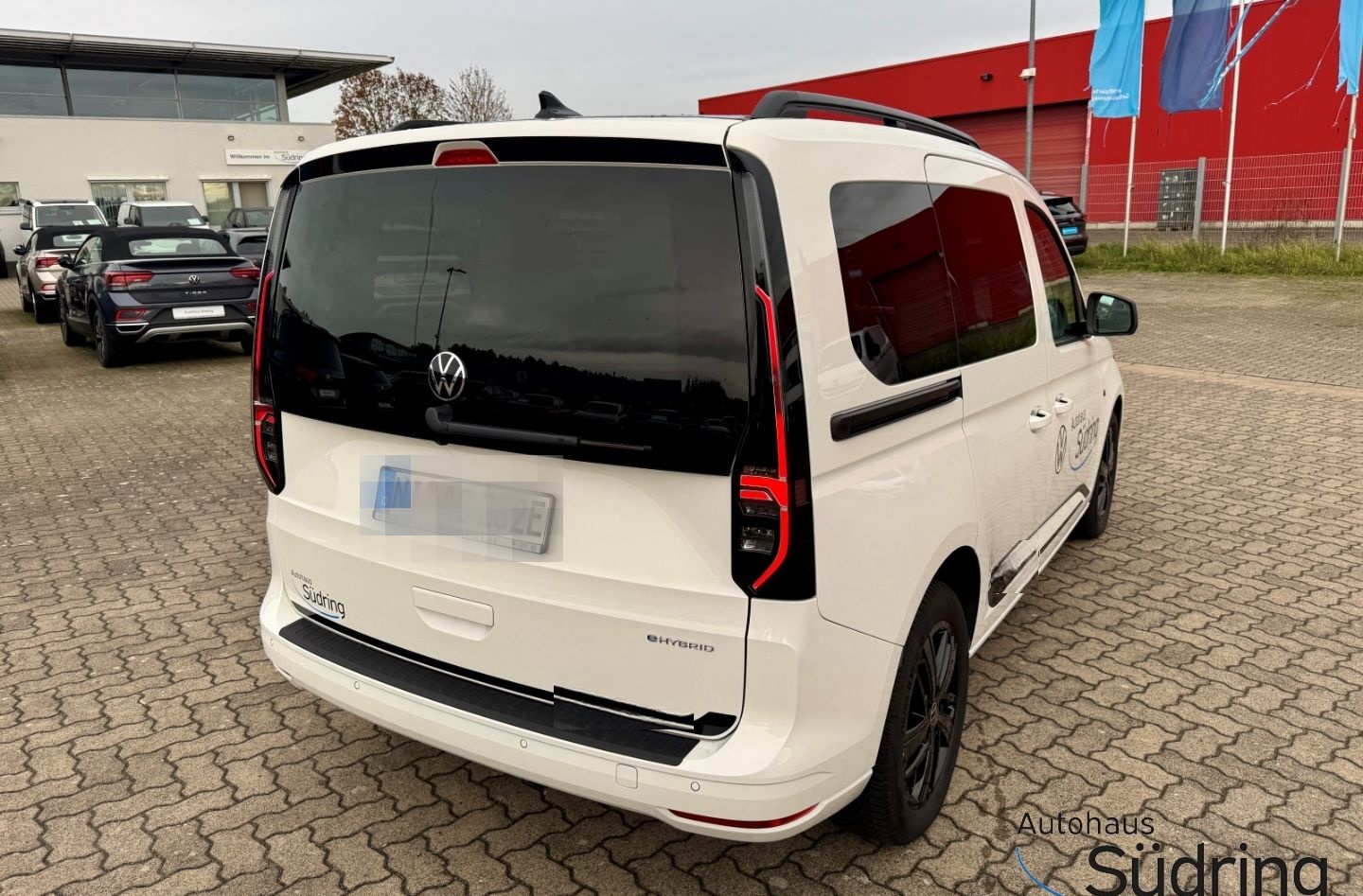 Volkswagen Caddy 1,5 TSI eHybrid DSG AHK Navi Rückfahrk. foto 3