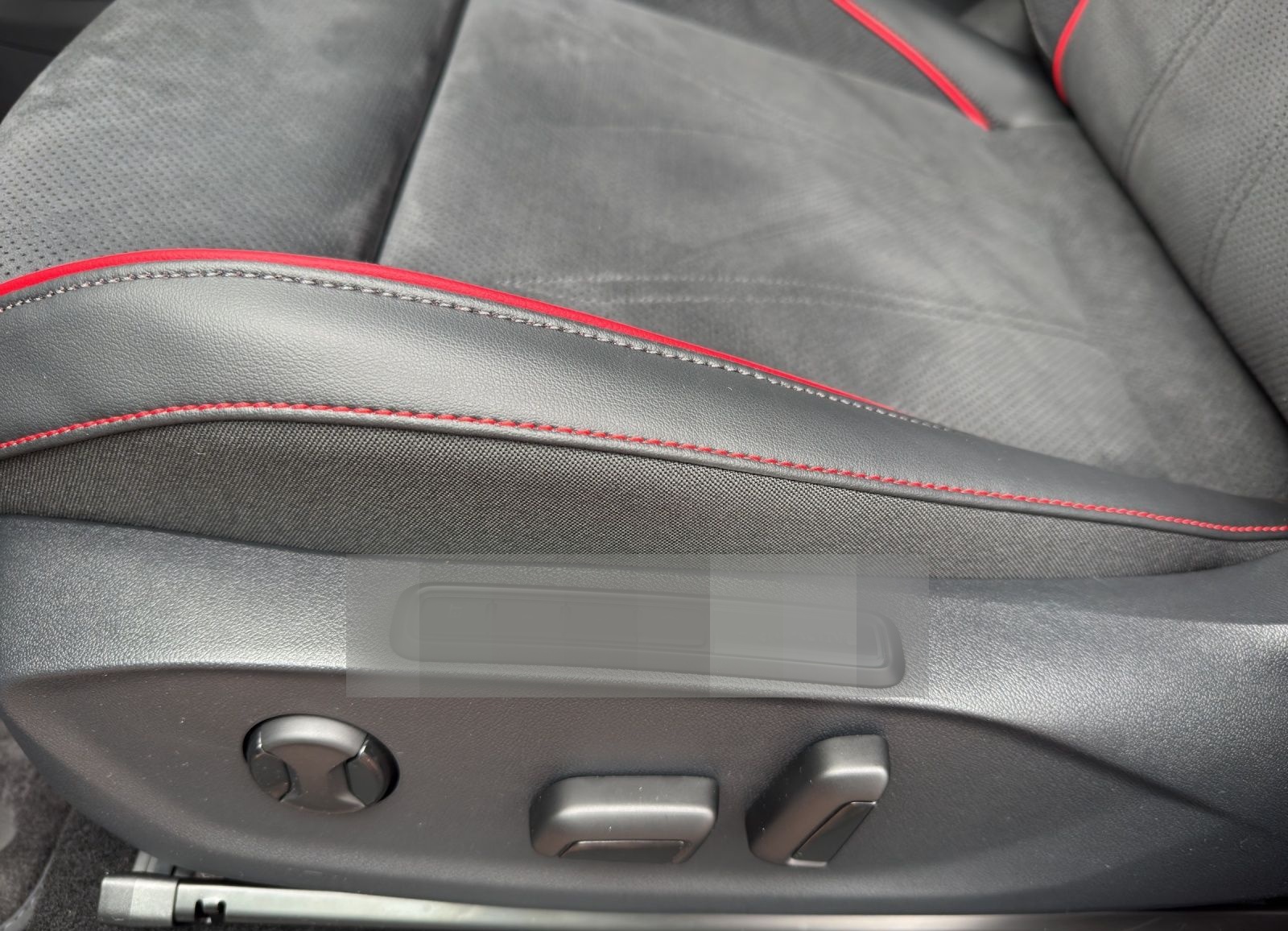Volkswagen ID.7 GTX 4M  HeadUp AHK Navi LED Kamera PDC LM T foto 15