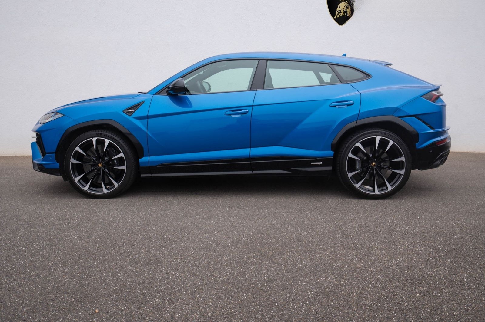 Lamborghini Urus S 23" B&O PANO MASSAGE NACHTSICHT PARK-ASSI foto 7