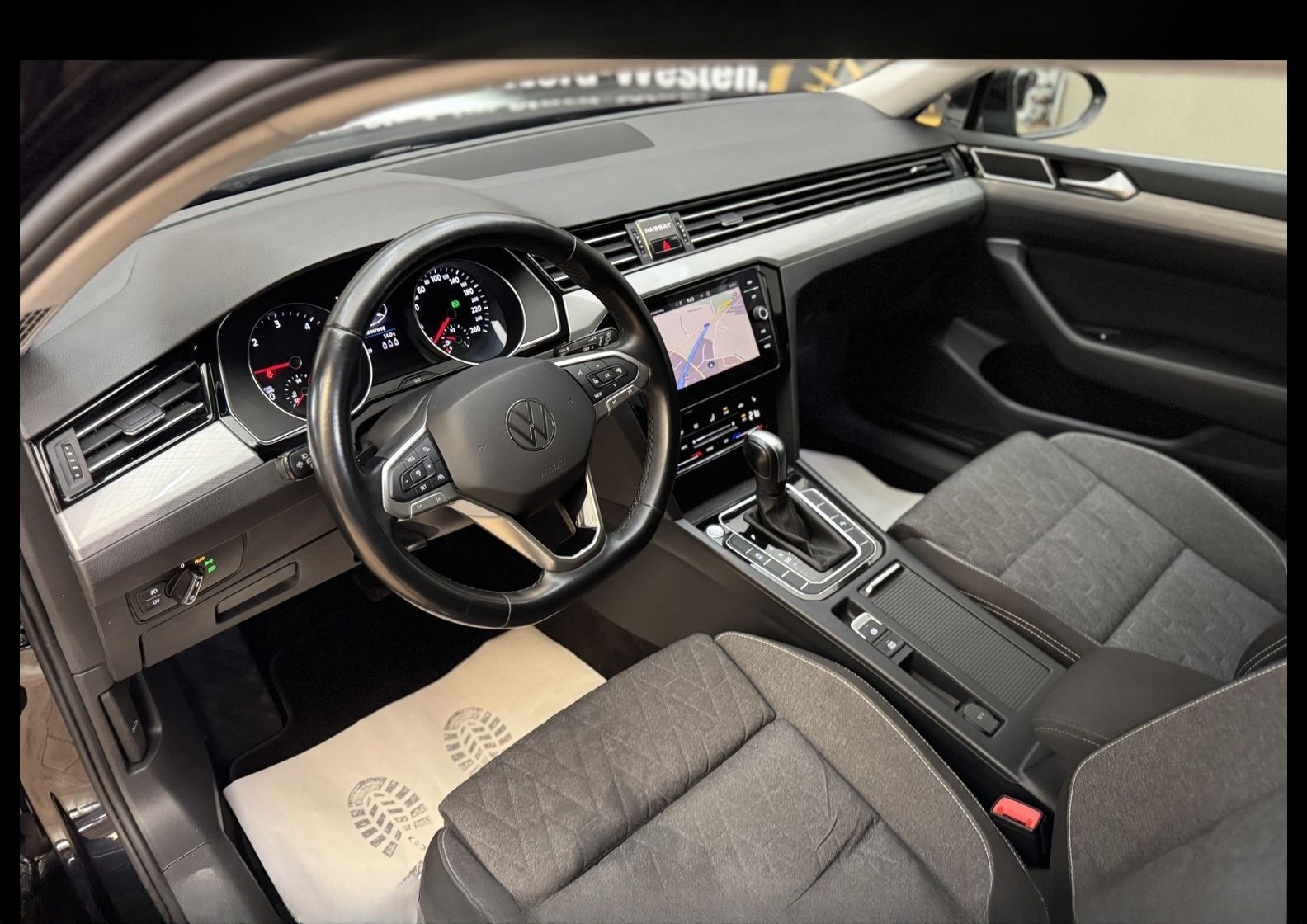 Volkswagen Passat Variant Business 2.0 TDI DSG Kamera/Navi/ foto 12