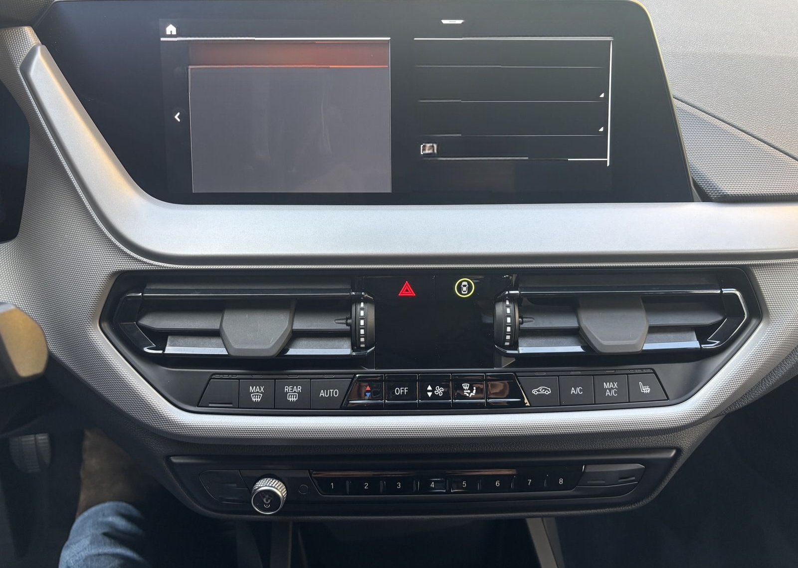 BMW 118 i Advantage Navi LED PDC Temp. + Limiter DAB foto 16