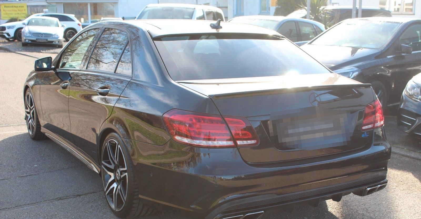 Mercedes-Benz E400 4Matic AMG foto 3
