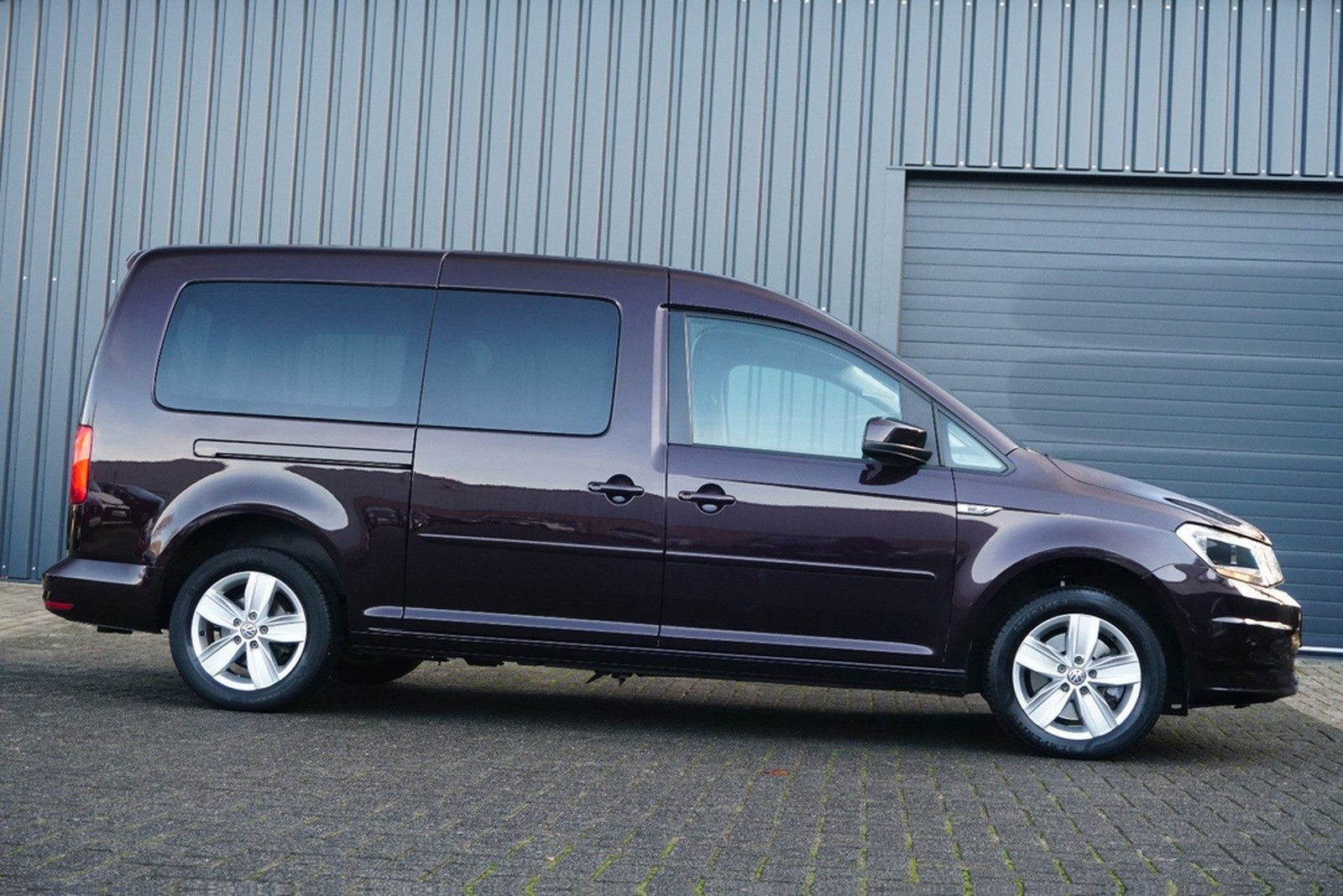 Volkswagen Caddy Maxi Behindertengerecht Rampe DSG SHZ NAVI foto 9