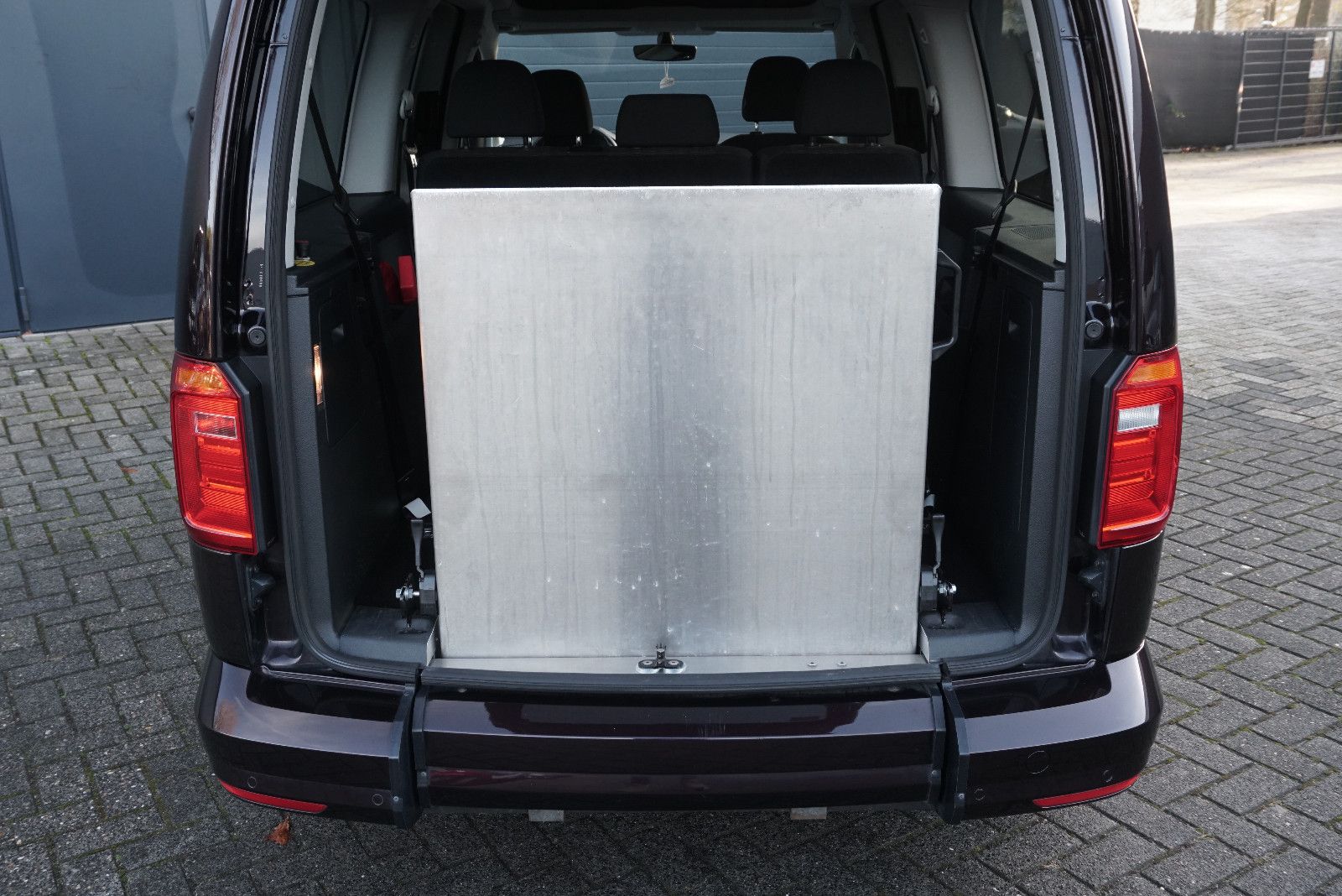Volkswagen Caddy Maxi Behindertengerecht Rampe DSG SHZ NAVI foto 10