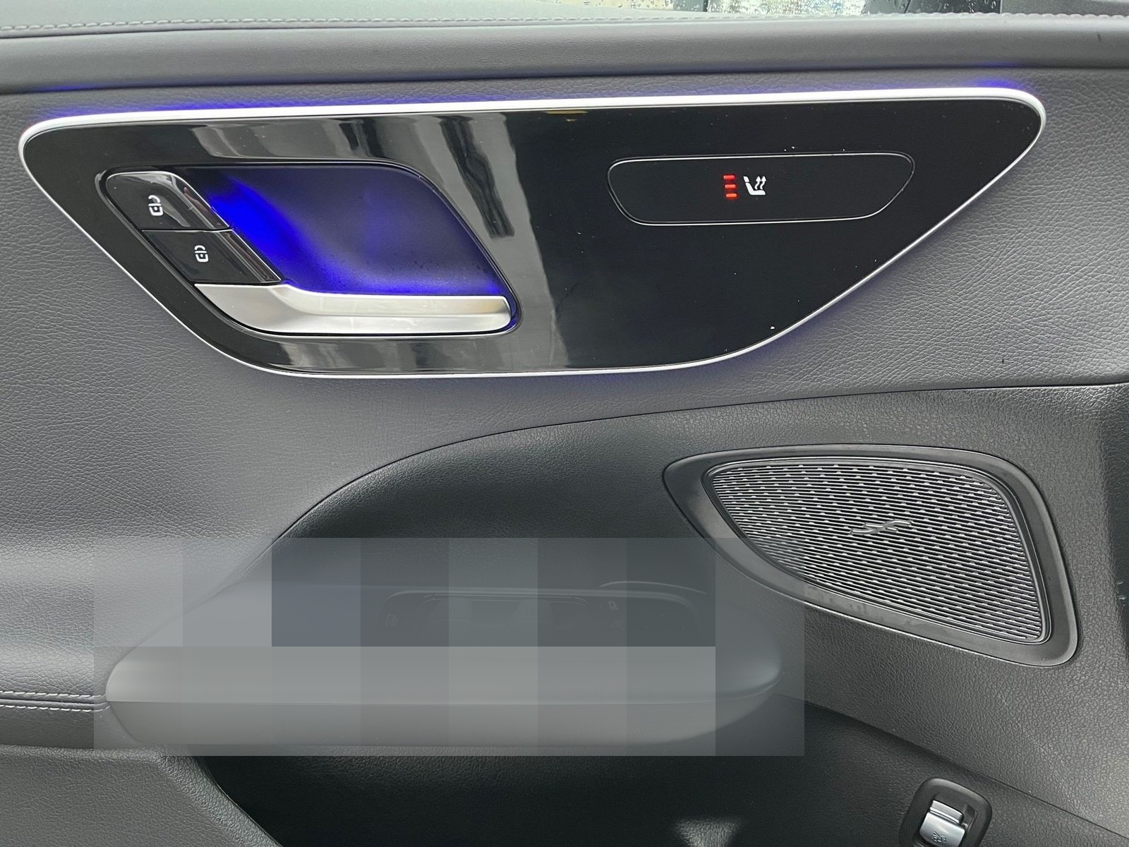 Mercedes-Benz C 300 d T AMG+MBUX+Ambiente+CarPlay+KAMERA+AHK foto 8