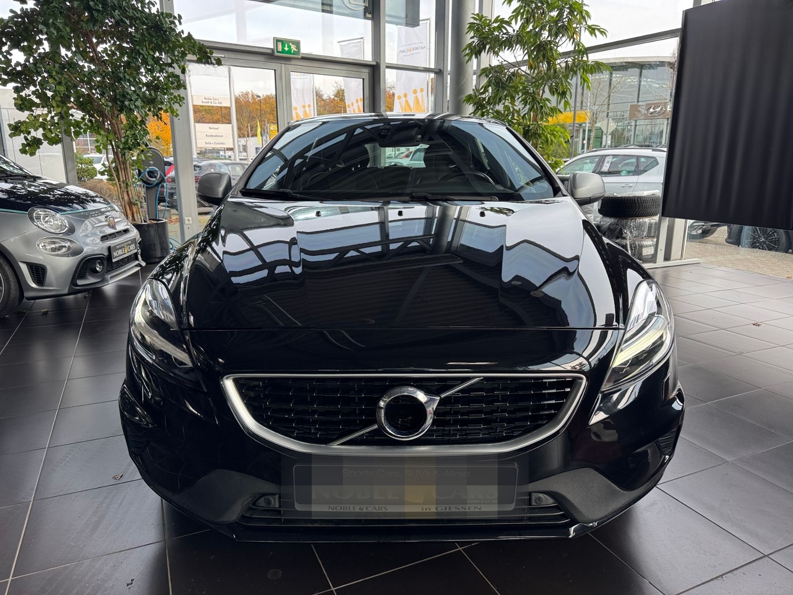 Volvo V40 T3 Geartronic R Design LED ALU foto 2