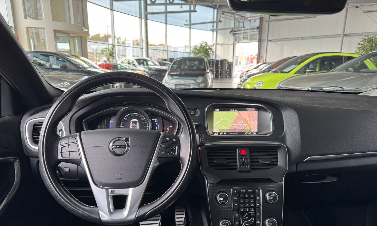 Volvo V40 T3 Geartronic R Design LED ALU foto 11