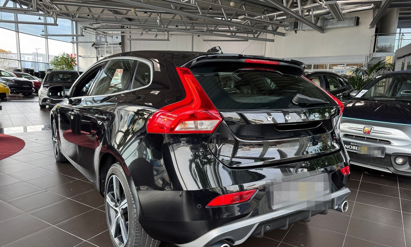 Volvo V40 T3 Geartronic R Design LED ALU foto 5