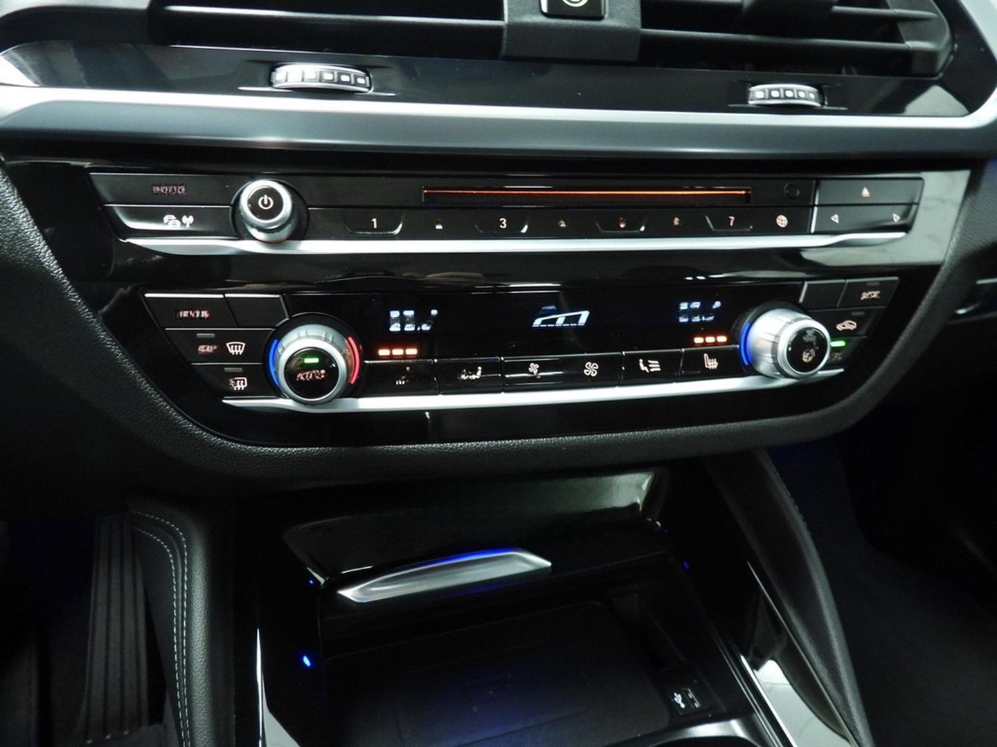 BMW X4 xDrive30i | LED | Leder | HUD | AHK | Sportsi foto 14