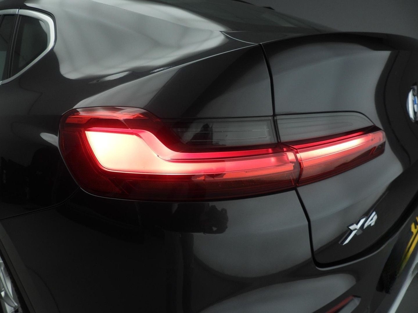 BMW X4 xDrive30i | LED | Leder | HUD | AHK | Sportsi foto 43