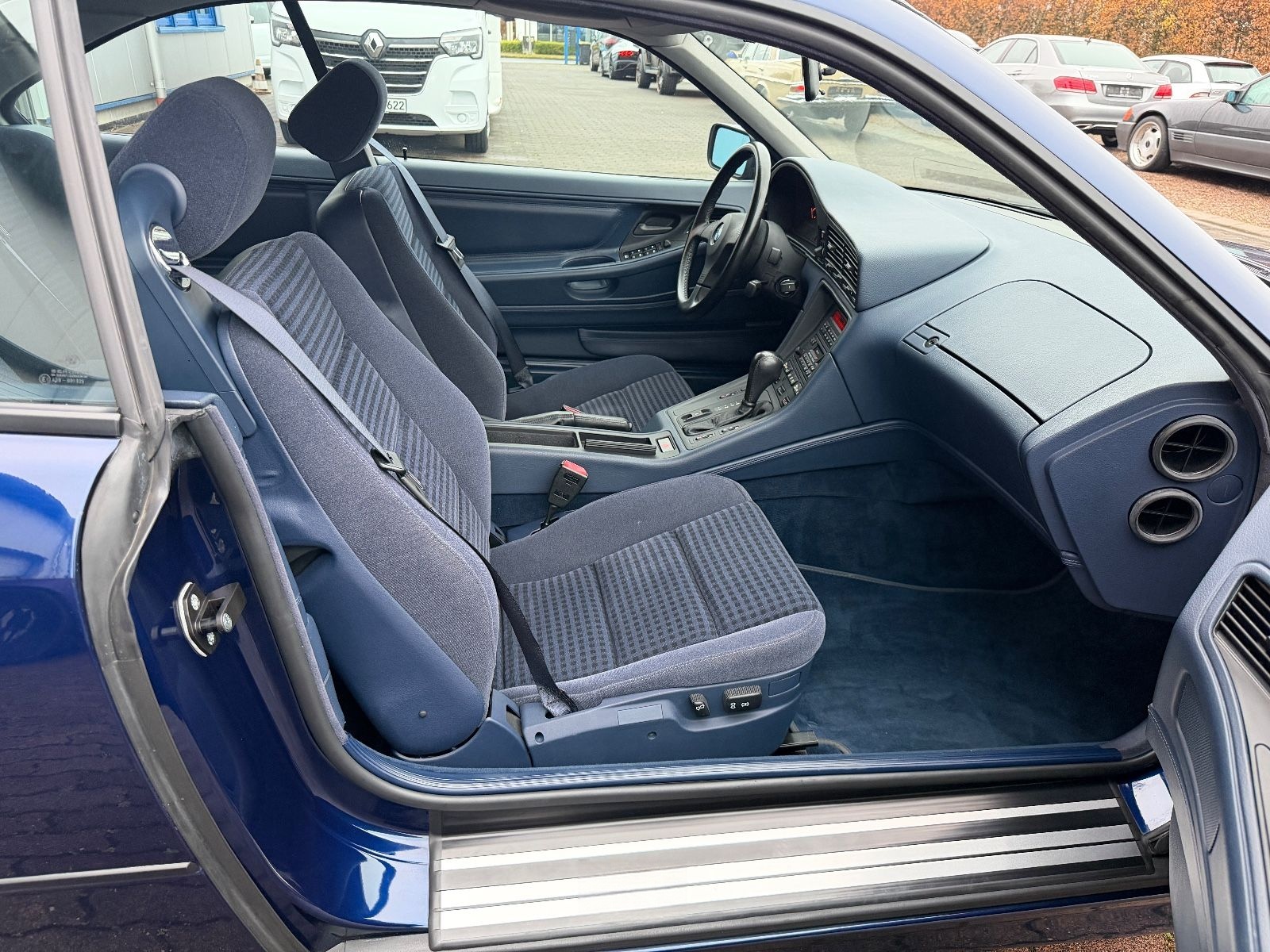 BMW 850 CI AUTOMATIK/AUS 1 HAND/UNFALLFREI/ORIGINAL foto 22